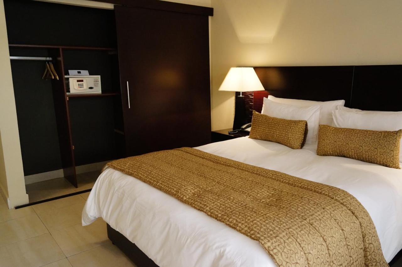 Hotel Royal كينشاسا المظهر الخارجي الصورة